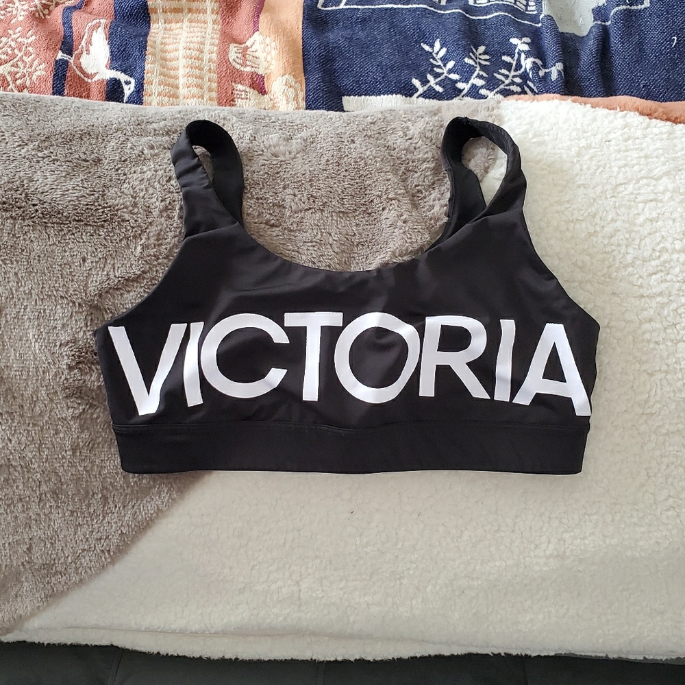 🌟2/$30🌟 VS Sports Bra!